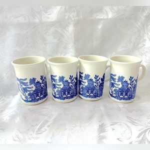 4 PC Vintage Churchill Coffee Mug 4pieces. Made in England. Excellent condition